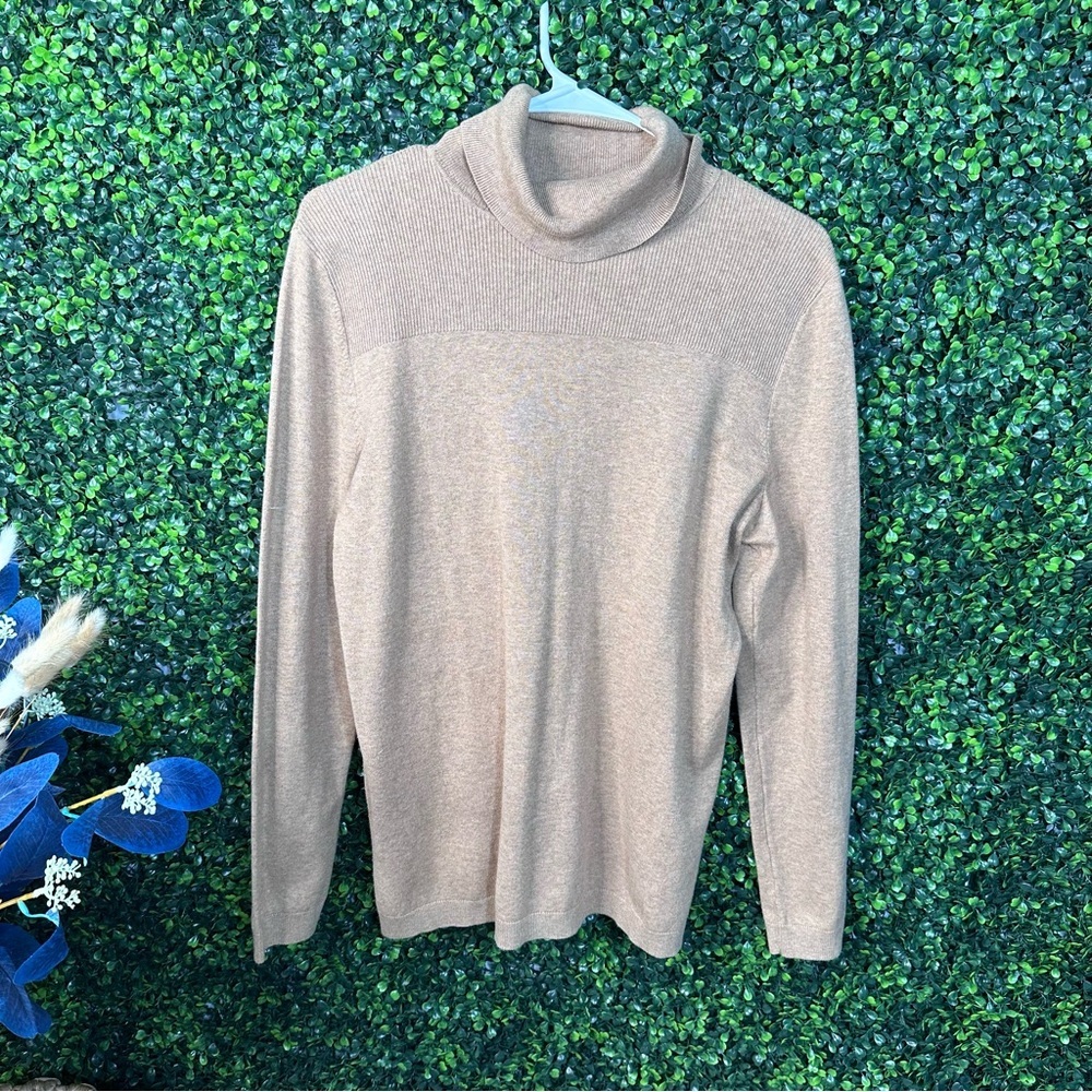 Nwot‎ Talbots Tan Turtleneck long sleeve